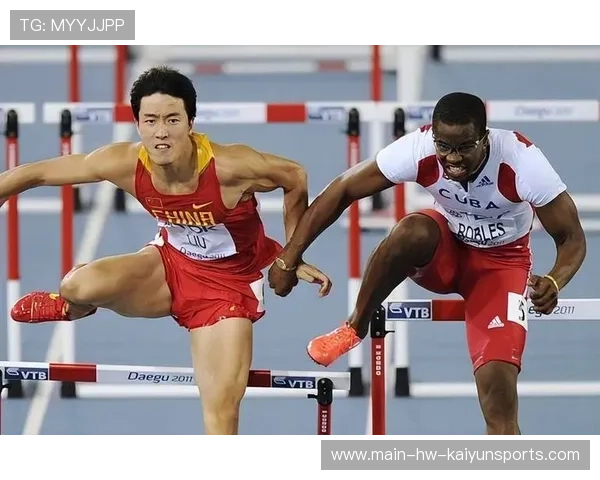 火爆场面：运动员“极速冲刺”成就奇迹！