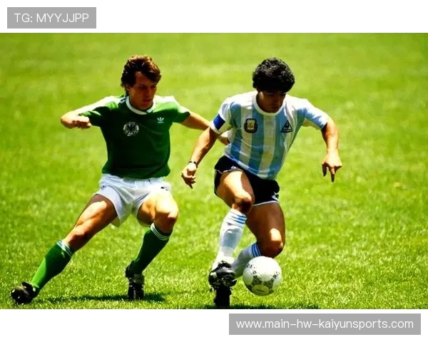 马特乌斯盛赞马拉多纳：他的球感超越时代，马特乌斯十佳球